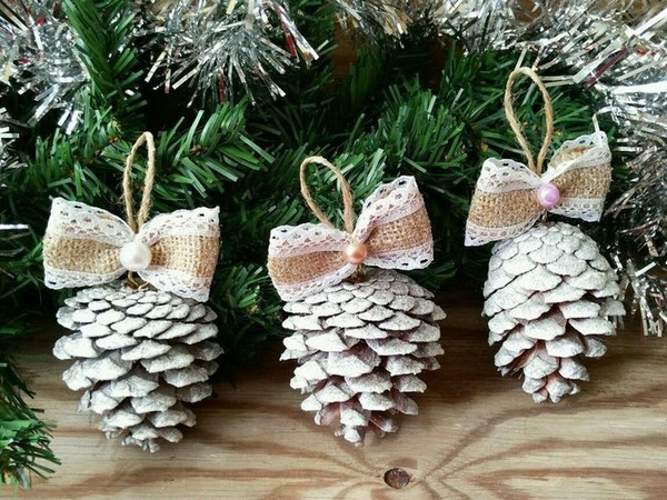 Какой декор станет мегапопулярным на Новый 2027 год: свежие идеи оформления на фото