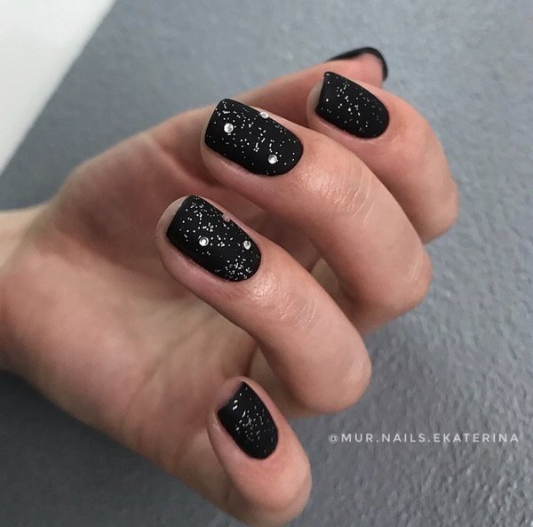 Топовый дизайн ногтей 2026: самые модные фото-идеи нового сезона