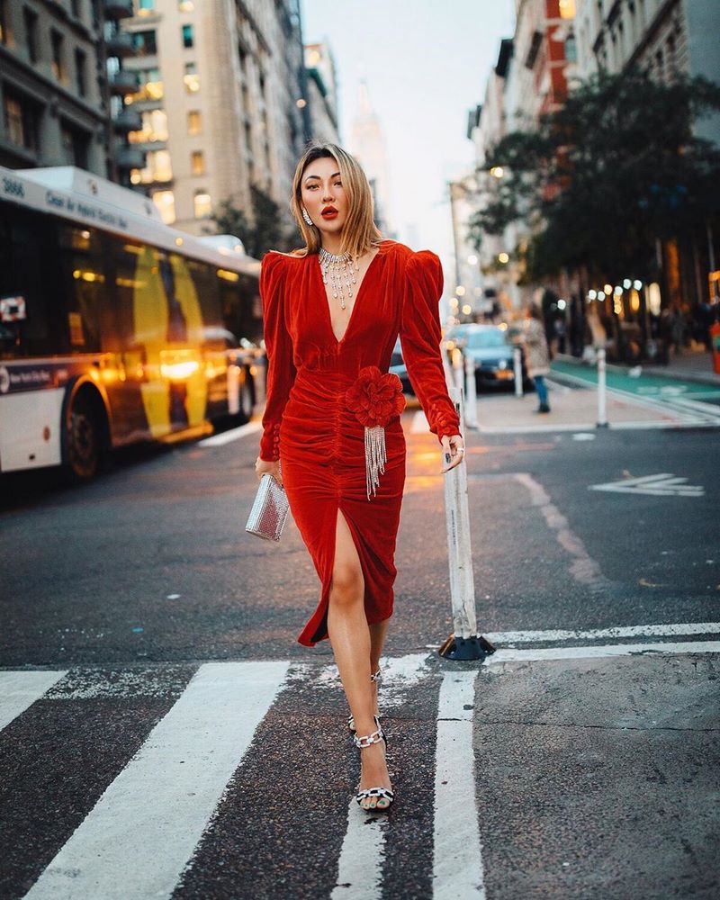 Красивые платья на Новый год 2027 — фото, новинки, тренды