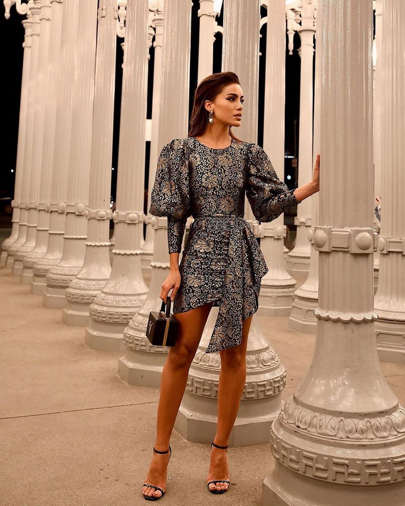 Красивые платья на Новый год 2027 — фото, новинки, тренды