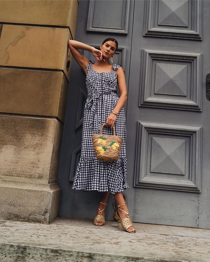 Лучшие платья 2026 года: новинки, фасоны, тенденции, фото