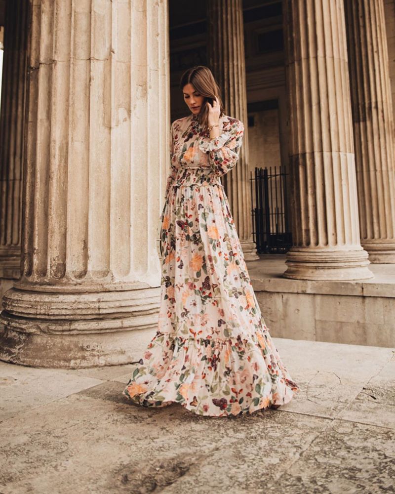 Лучшие платья 2026 года: новинки, фасоны, тенденции, фото