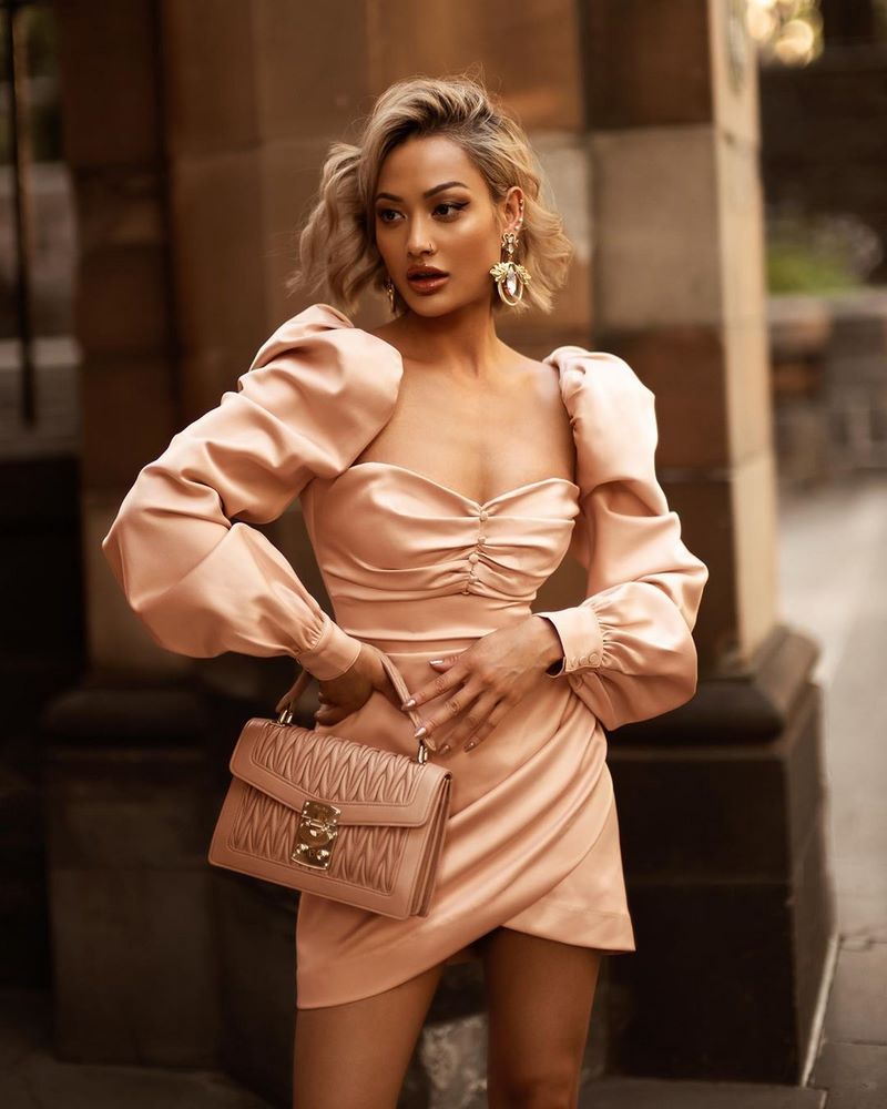 Лучшие платья 2026 года: новинки, фасоны, тенденции, фото