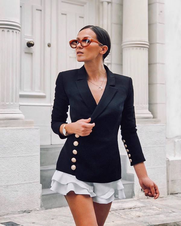 Новые фасоны верхней одежды весна 2026: топовые идеи на фото