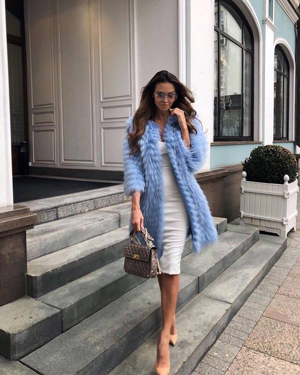 Новые фасоны верхней одежды весна 2026: топовые идеи на фото