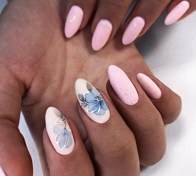 Стильные женские джинсы бойфренды 2026 года: модные образы, новинки, тренды — фото