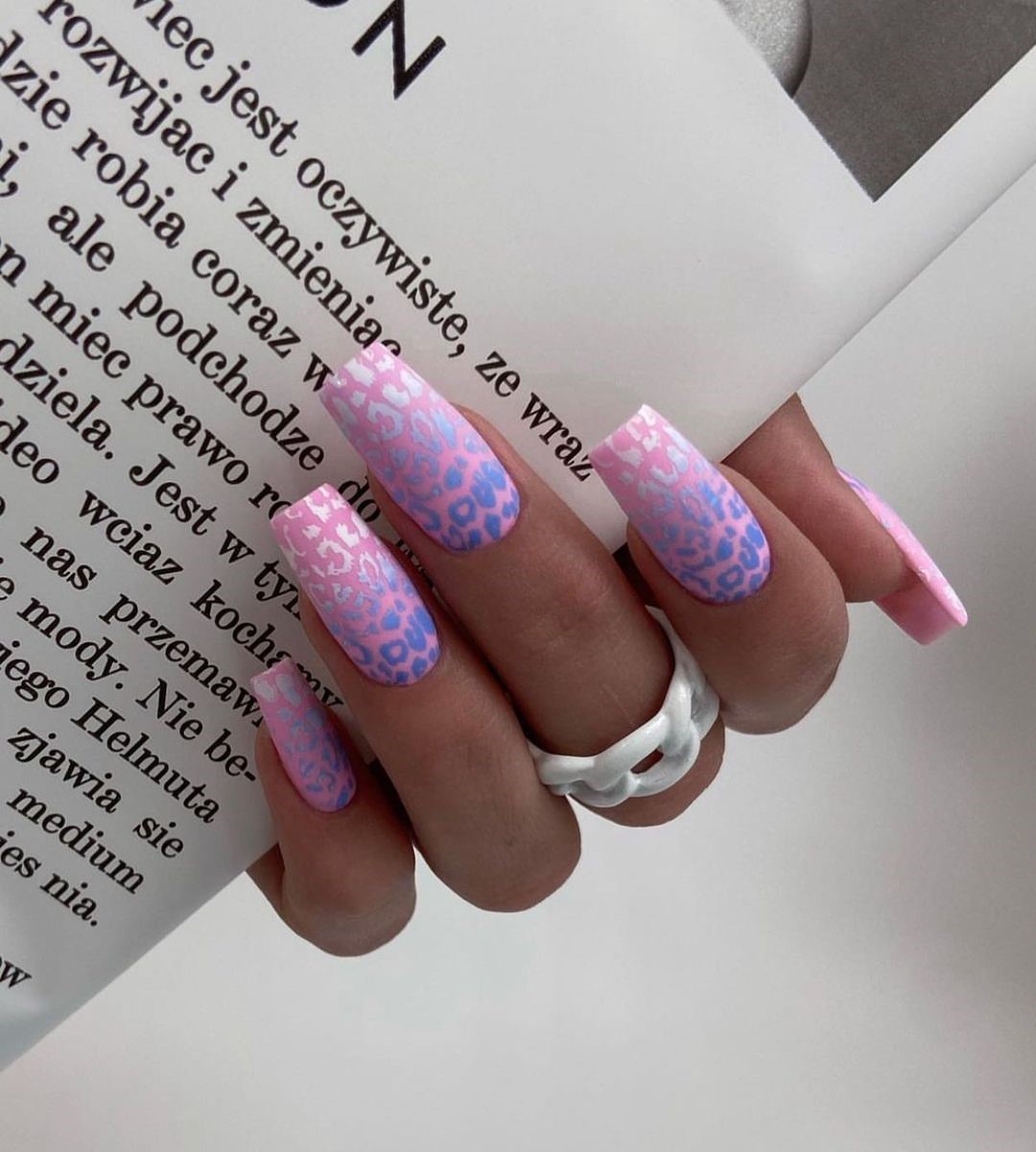 Не пропусти самое интересное! Свежие новиночки маникюра на весну 2026 в новом решении