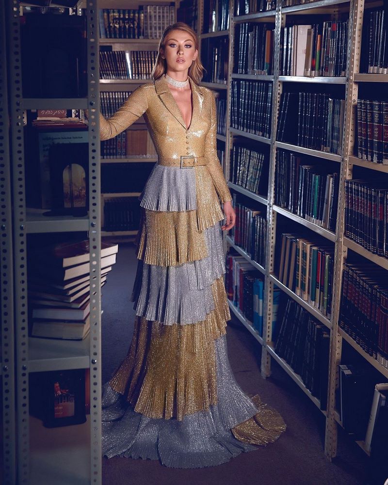 Великолепные модели выпускного платья 2026 – трендовые силуэты на фото