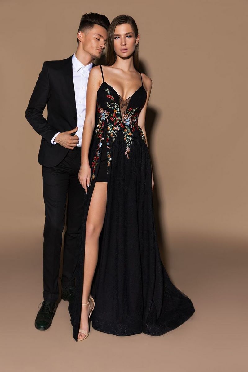 Великолепные модели выпускного платья 2026 – трендовые силуэты на фото