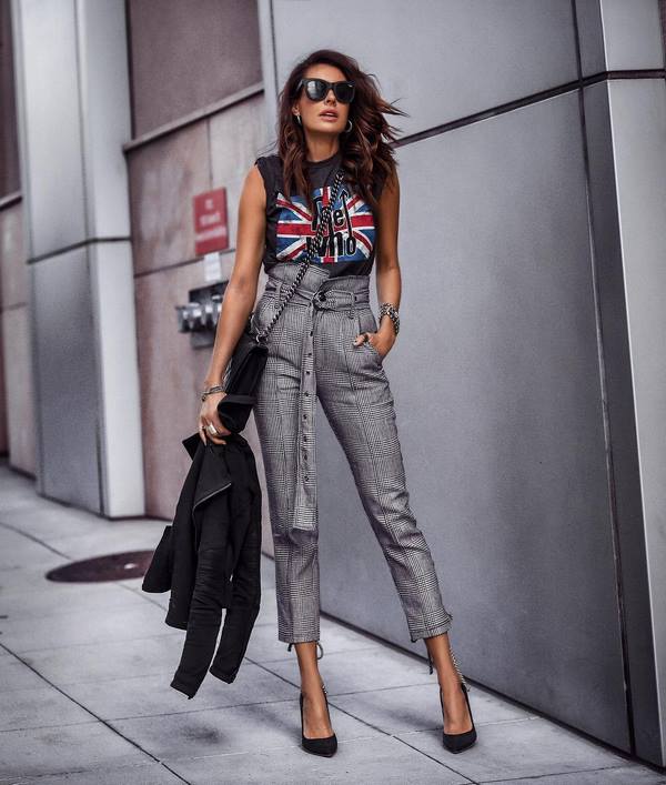 Женские брюки весна-лето 2026. Самые красивые образы и тренды сезона