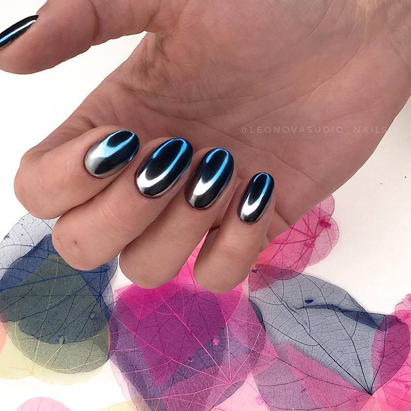 Тренды маникюра на выпускной 2026: красивые новинки и топовые дизайны