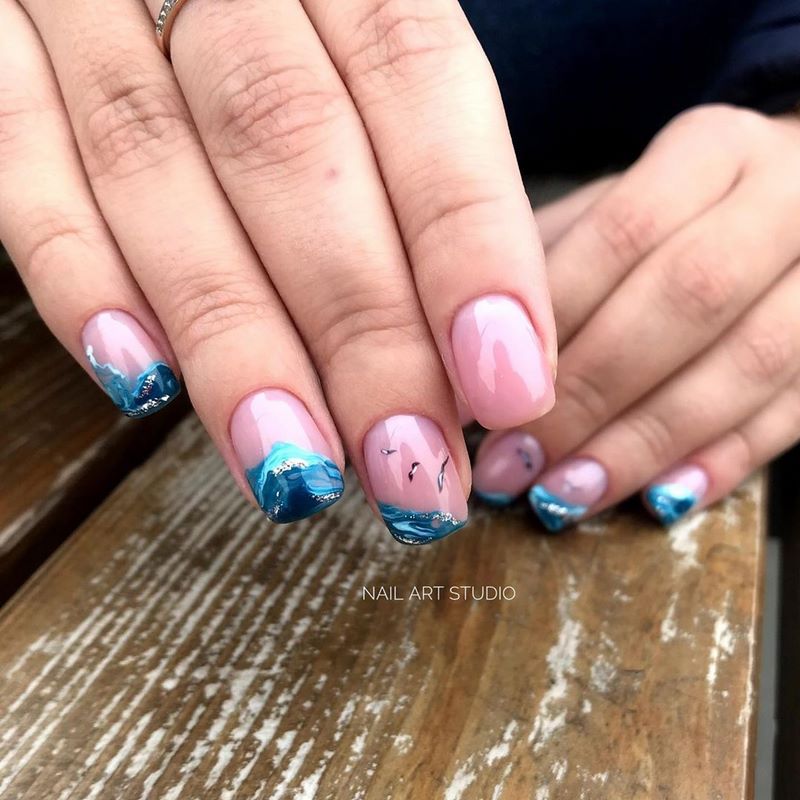 Не пропусти главные тренды лета: 10 новых стилей в летнем маникюре 2026!