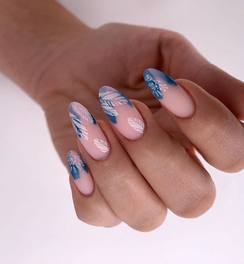 Не пропусти главные тренды лета: 10 новых стилей в летнем маникюре 2026!