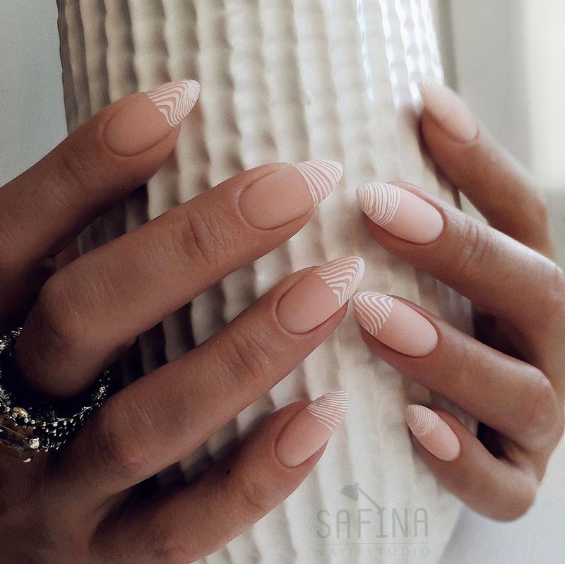 Не пропусти главные тренды лета: 10 новых стилей в летнем маникюре 2026!