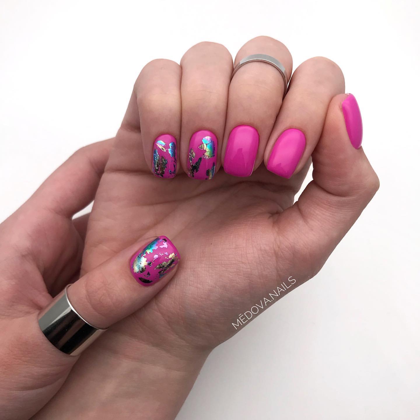 Красивый розовый маникюр 2026 года, фото, дизайн, идеи розового маникюра