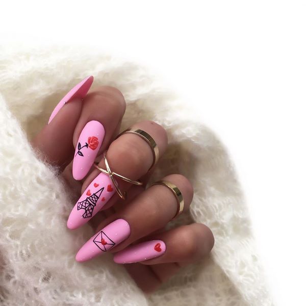 Тренды маникюра на 14 февраля: оригинальный дизайн ногтей 2026 с сердечками