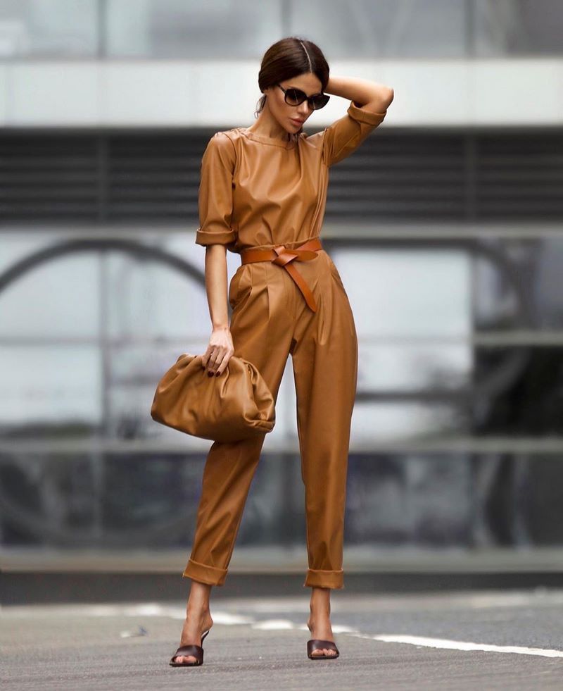 Великолепные комбинезоны на лето 2026: лучшие образы и стили