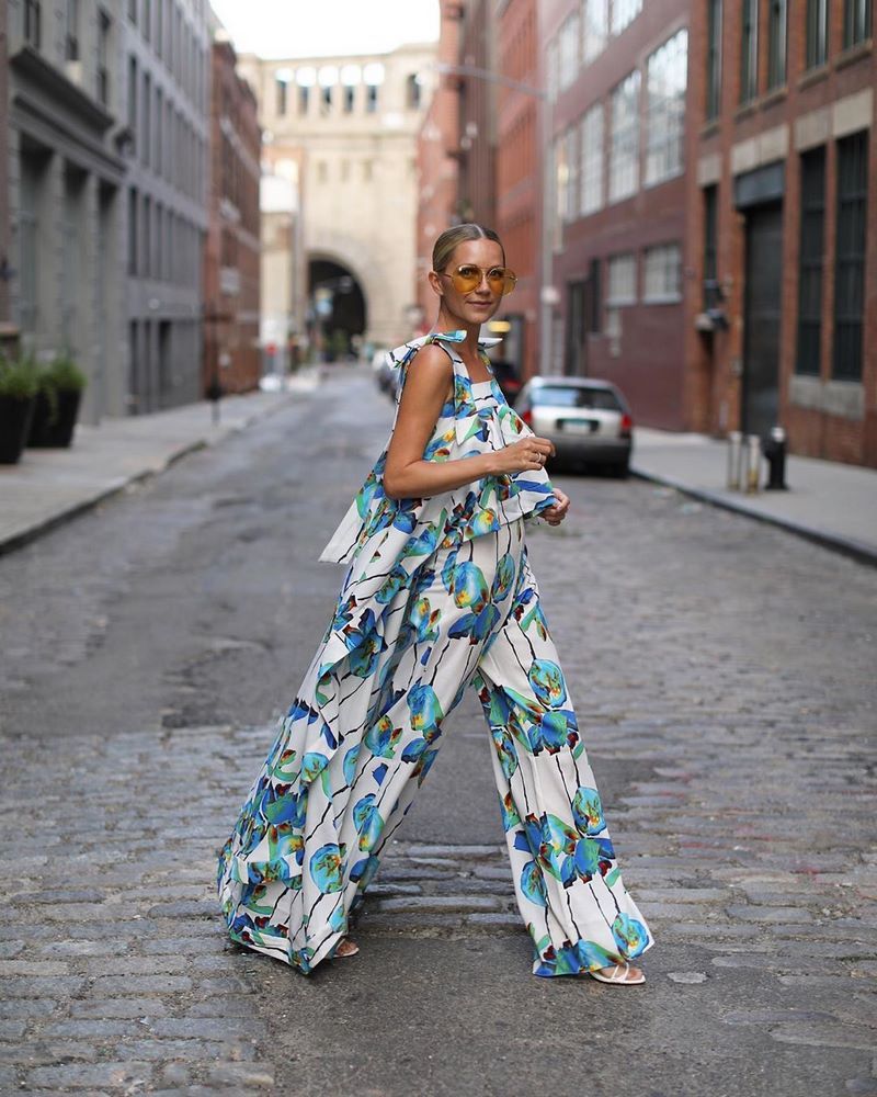 Великолепные комбинезоны на лето 2026: лучшие образы и стили