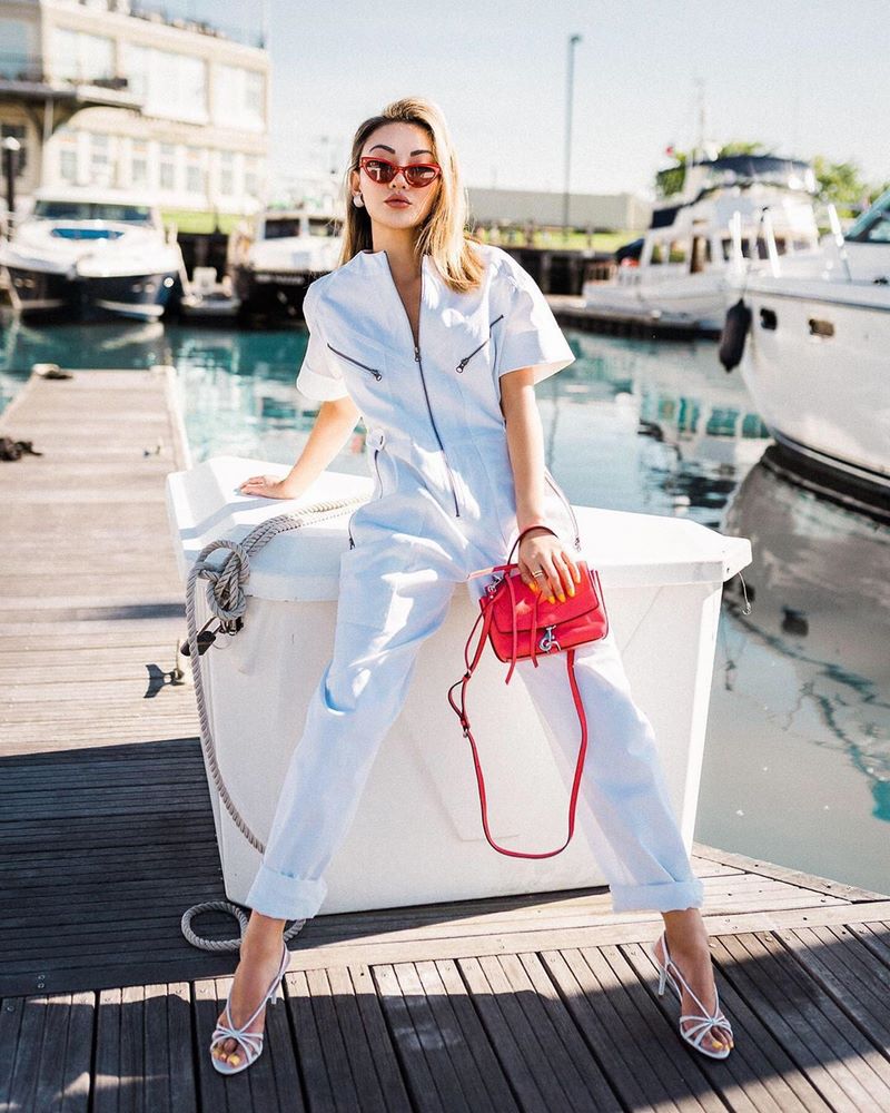 Великолепные комбинезоны на лето 2026: лучшие образы и стили