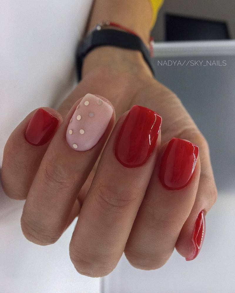 Обворожительные красные ногти 2026 – топовые техники и примеры дизайна