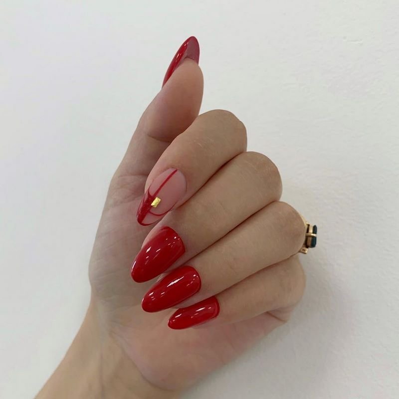 Обворожительные красные ногти 2026 – топовые техники и примеры дизайна