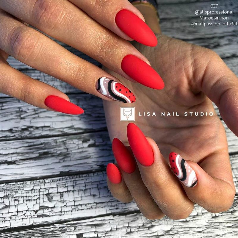 Обворожительные красные ногти 2026 – топовые техники и примеры дизайна