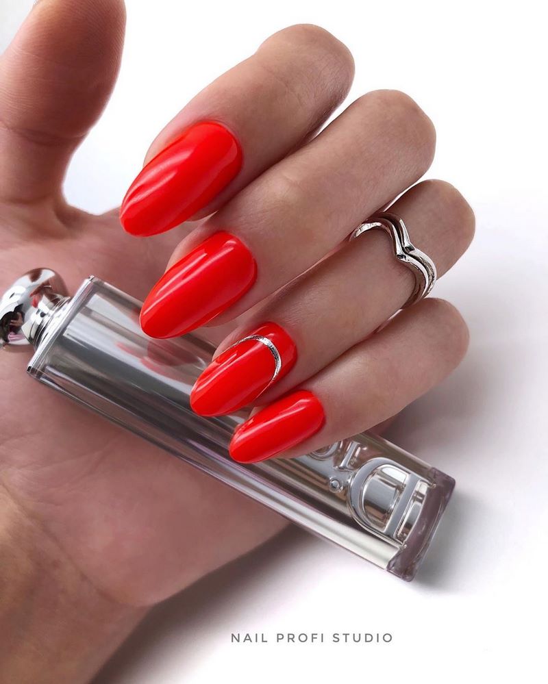 Обворожительные красные ногти 2026 – топовые техники и примеры дизайна