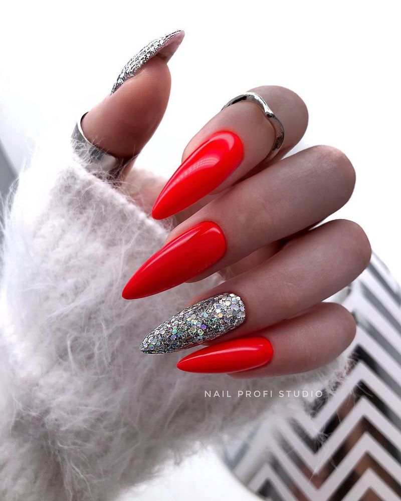 Обворожительные красные ногти 2026 – топовые техники и примеры дизайна