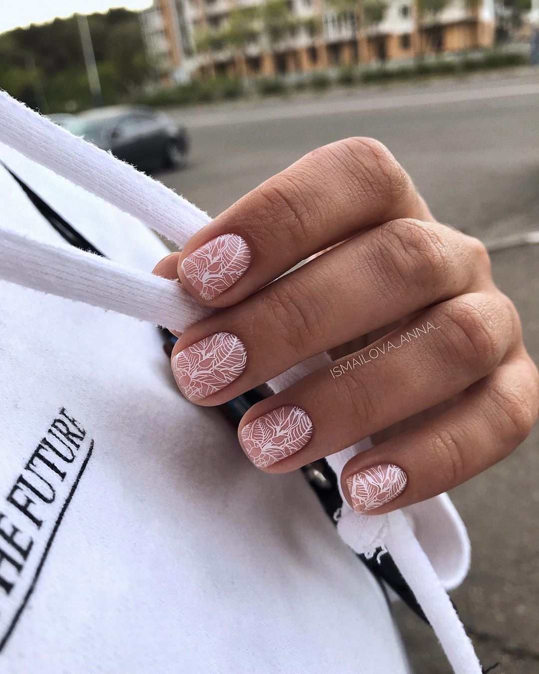 Стильный стемпинг маникюр 2026 – новые идеи дизайна