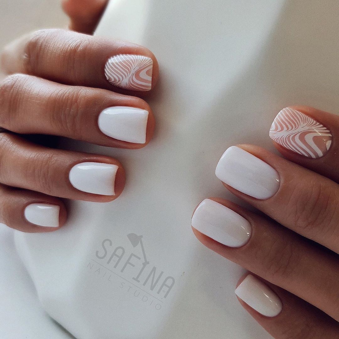 Стильный стемпинг маникюр 2026 – новые идеи дизайна