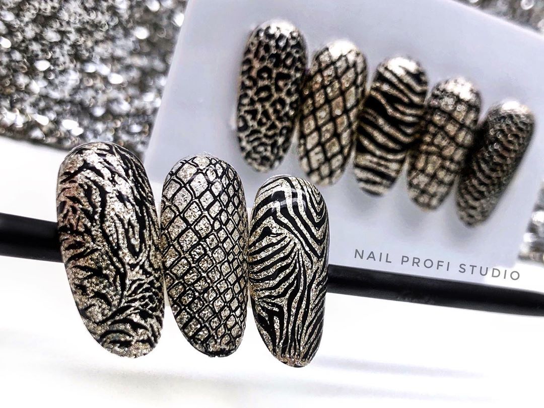 Стильный стемпинг маникюр 2026 – новые идеи дизайна