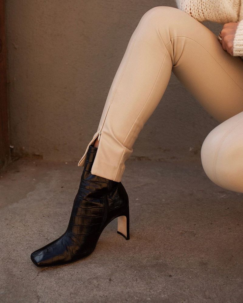 Гид по трендам женской обуви осень-зима 2026-2027: модные новинки на фото