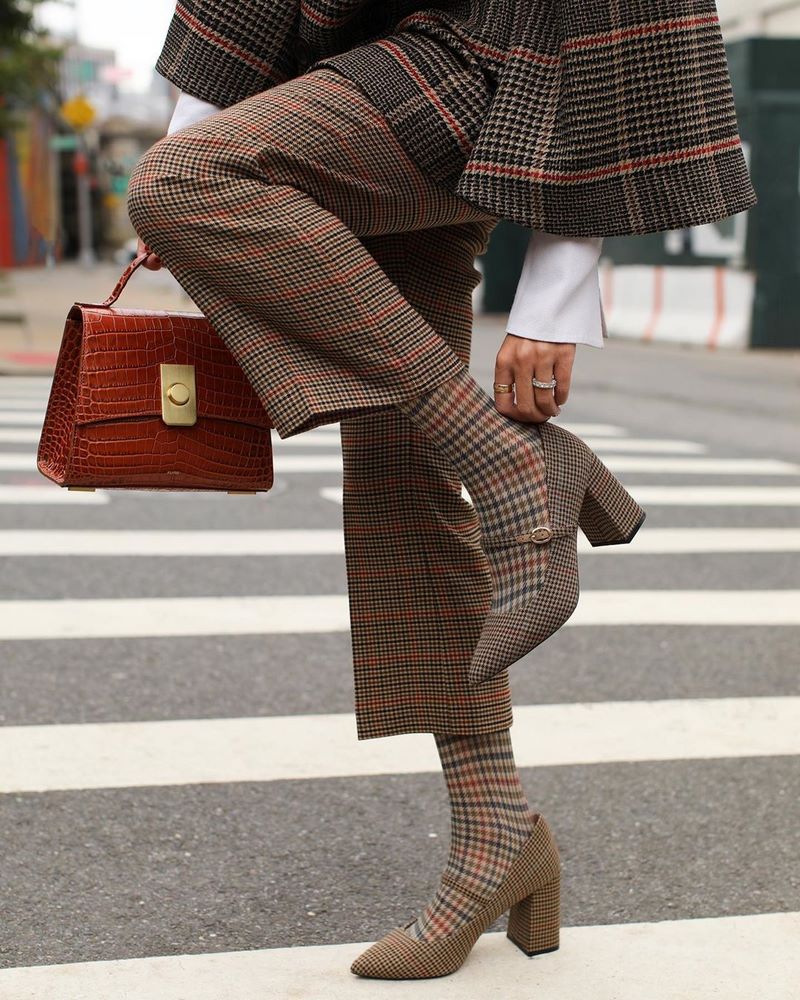 Гид по трендам женской обуви осень-зима 2026-2027: модные новинки на фото