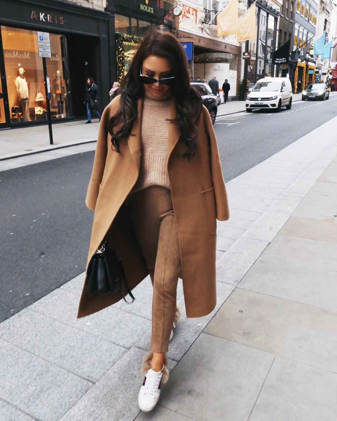 Стильные пальто 2026: модные тенденции, фасоны — фото