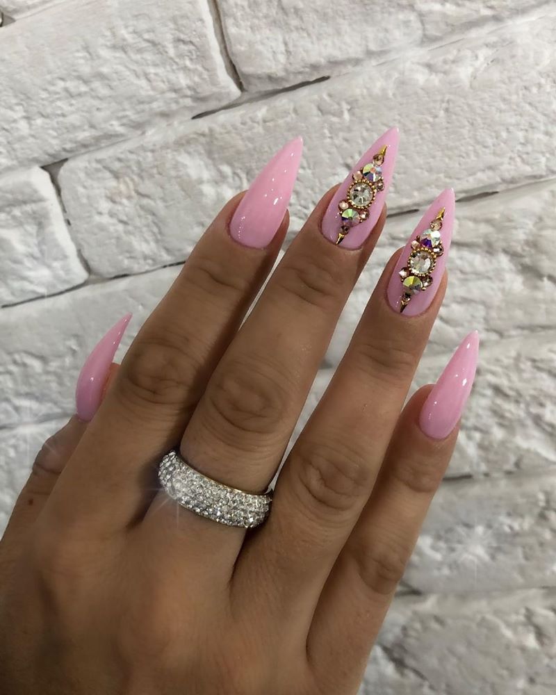 Идеальный выбор: нежный маникюр 2026 в новом дизайне