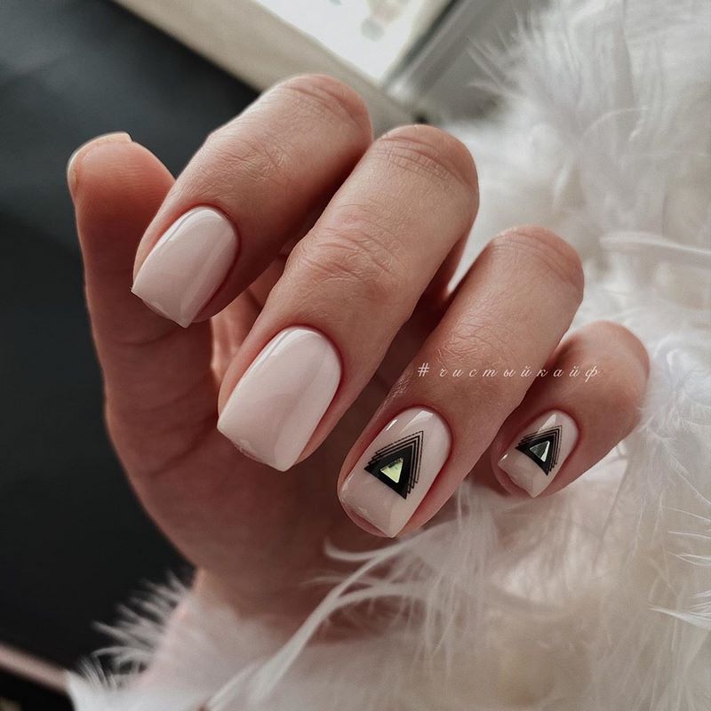 Идеальный выбор: нежный маникюр 2026 в новом дизайне
