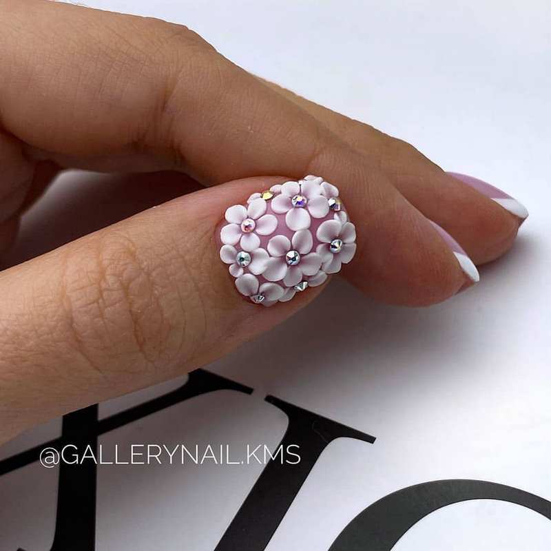 Идеальный выбор: нежный маникюр 2026 в новом дизайне