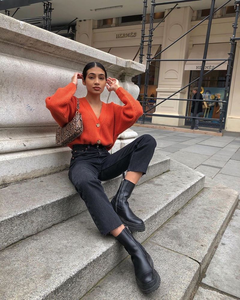 Мода на женские свитеры 2026: свежая подборка новых моделей и фасонов