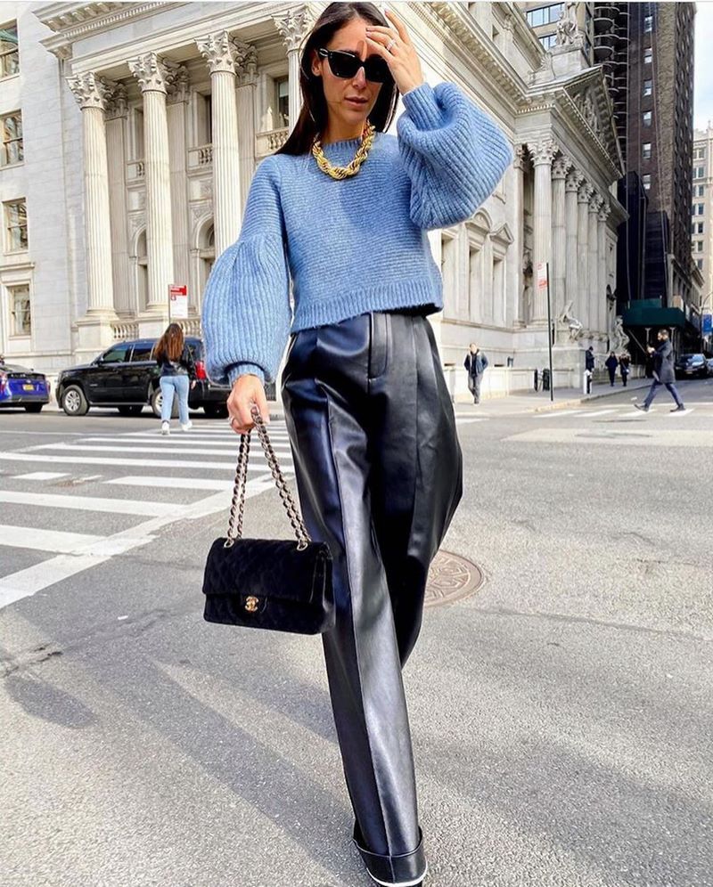 Мода на женские свитеры 2026: свежая подборка новых моделей и фасонов