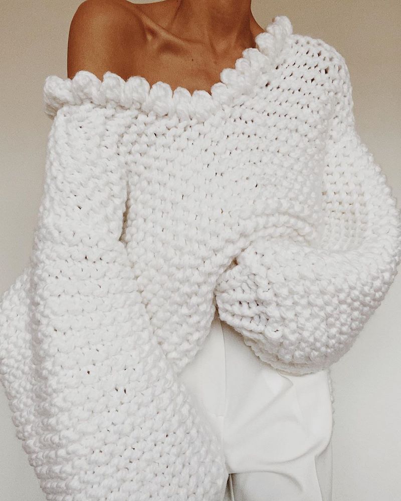 Мода на женские свитеры 2026: свежая подборка новых моделей и фасонов