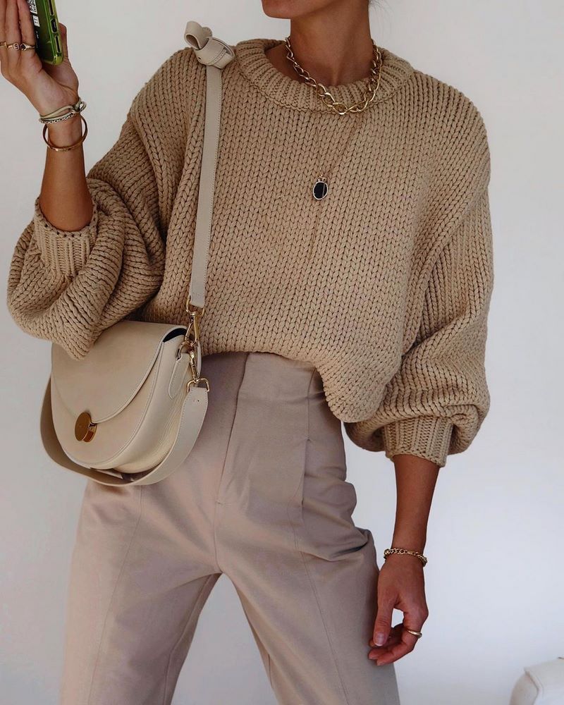 Мода на женские свитеры 2026: свежая подборка новых моделей и фасонов