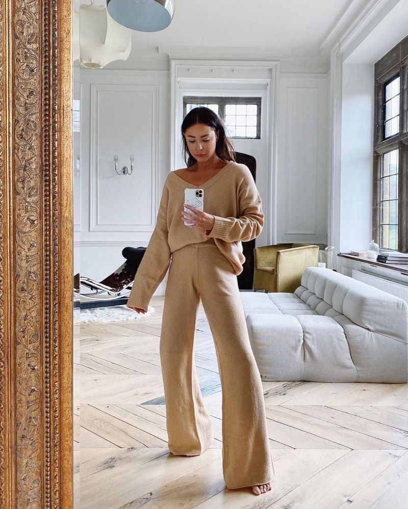 Мода на женские свитеры 2026: свежая подборка новых моделей и фасонов