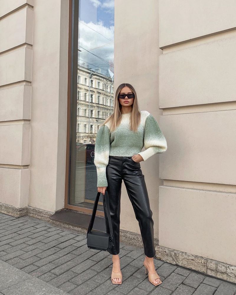 Мода на женские свитеры 2026: свежая подборка новых моделей и фасонов