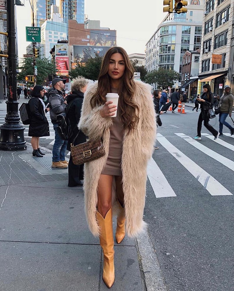 Мода осень-зима 2026-2027: стильные идеи образов на холодный сезон