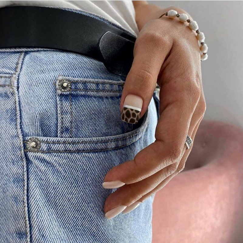 Топовые новинки маникюра на осень 2026: интересные фото-новинки нейл-арта