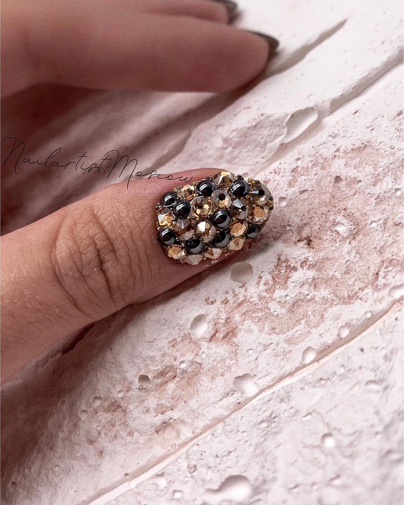 Топовые новинки маникюра на осень 2026: интересные фото-новинки нейл-арта