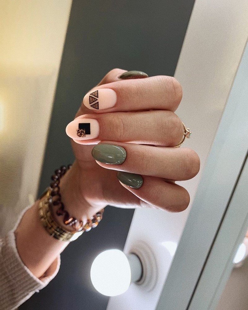 Топовые новинки маникюра на осень 2026: интересные фото-новинки нейл-арта