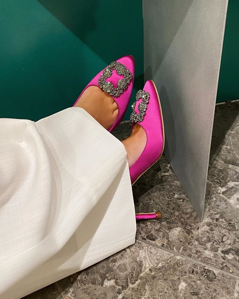 В каком цвете и в чем встречать Новый 2027 год? Фото-идеи новогодних образов