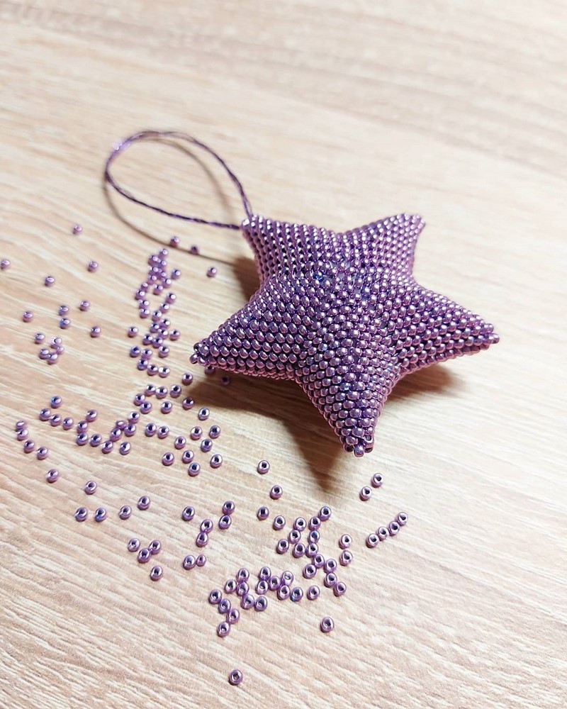 Новогодние игрушки своими руками: оригинальные поделки на Новый 2027 год