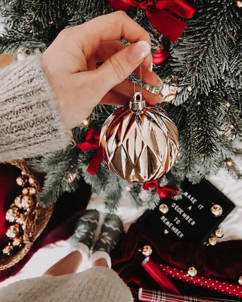 Новогодние игрушки своими руками: оригинальные поделки на Новый 2027 год